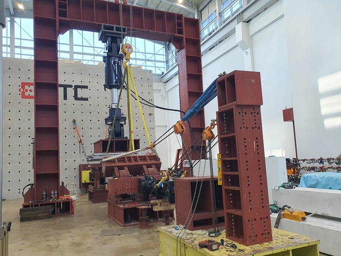 서울대학교 실험실 장비 이설 (1).jpg